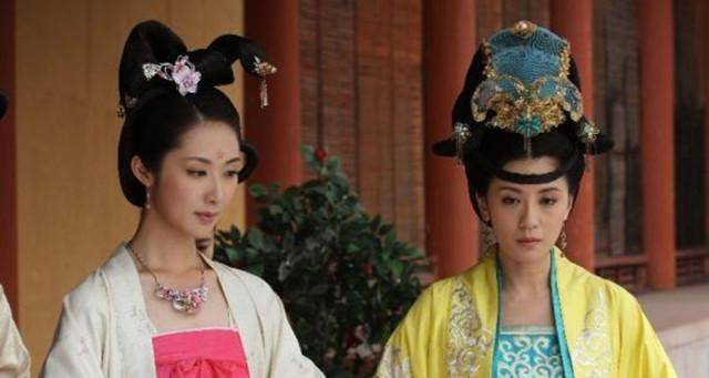 上官婉儿的宫斗戏:不报杀父之仇,反而与武则天平安相处长达27年