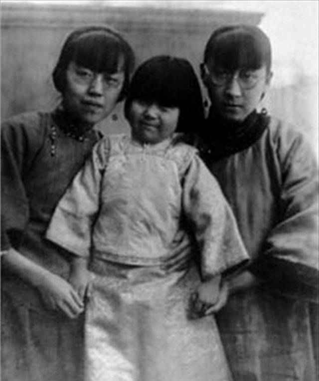 黄逸梵:抛下张爱玲姐弟出走,晚年做女工住地下室,逝前未见女儿
