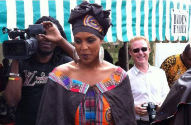 奥尼尔回忆遇见诺维茨基妻子:美丽黑人姑娘