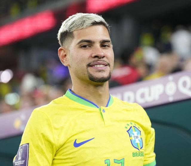 巴西二队3-2险胜墨西哥,美洲杯信心倍增_比赛_佩雷拉_进球