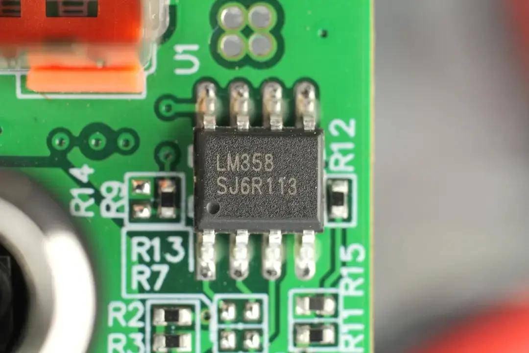 lm358运放配合取样电阻检测dc口输出电流,进行过流保护