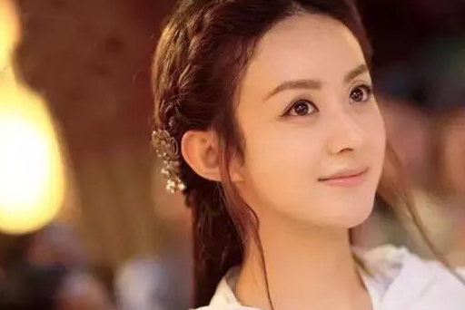 手上有这3种手纹的人,是典型的富婆命,既招财又旺夫