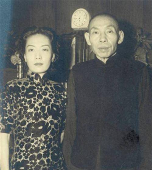 上海青帮头子杜月笙,巅峰时期家产有多少?看他的车牌号就知道了