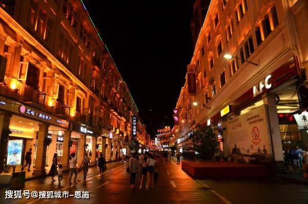 厦门岛内(思明区,湖里区):比如火车站,白鹭洲附