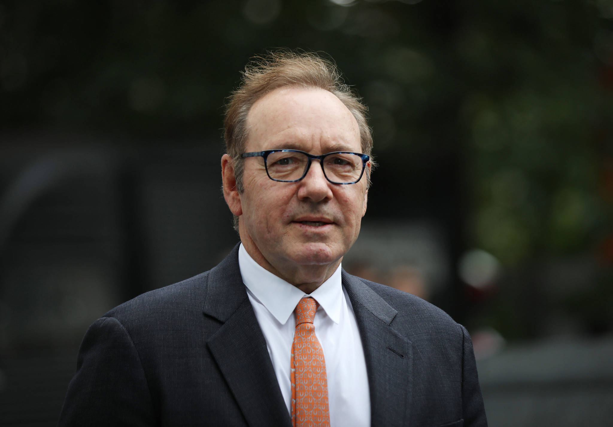 史派西:我曾与克林顿和一群"年轻女孩"乘坐爱泼斯坦私人飞机