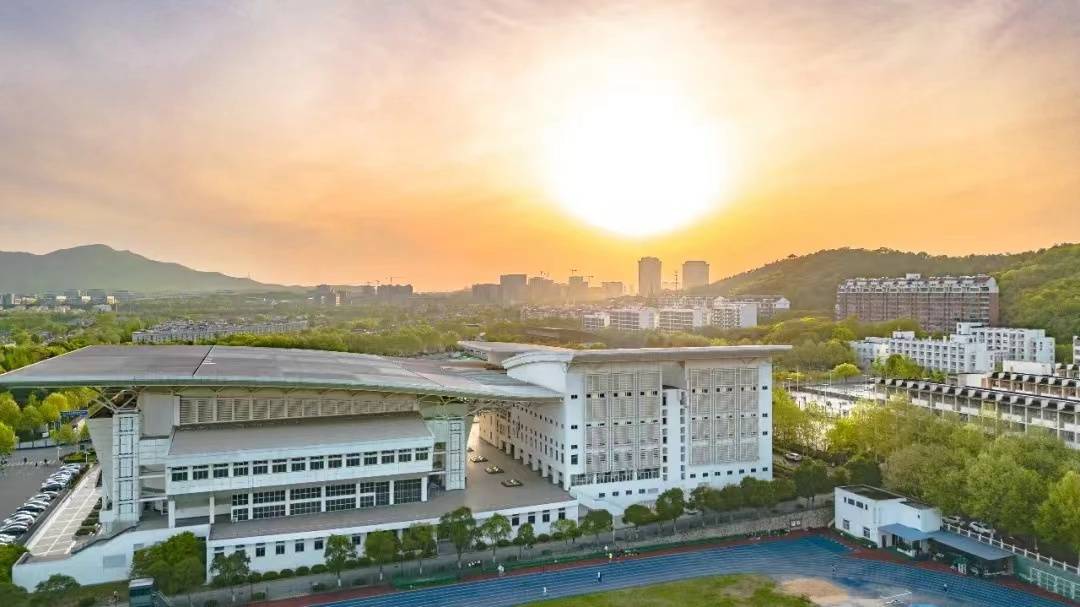 南京师范大学怎么样?半数都是一流专业,怎么选都是赢!
