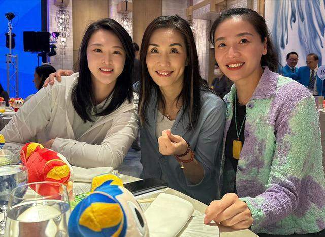 惠若琪_排球_魏秋月