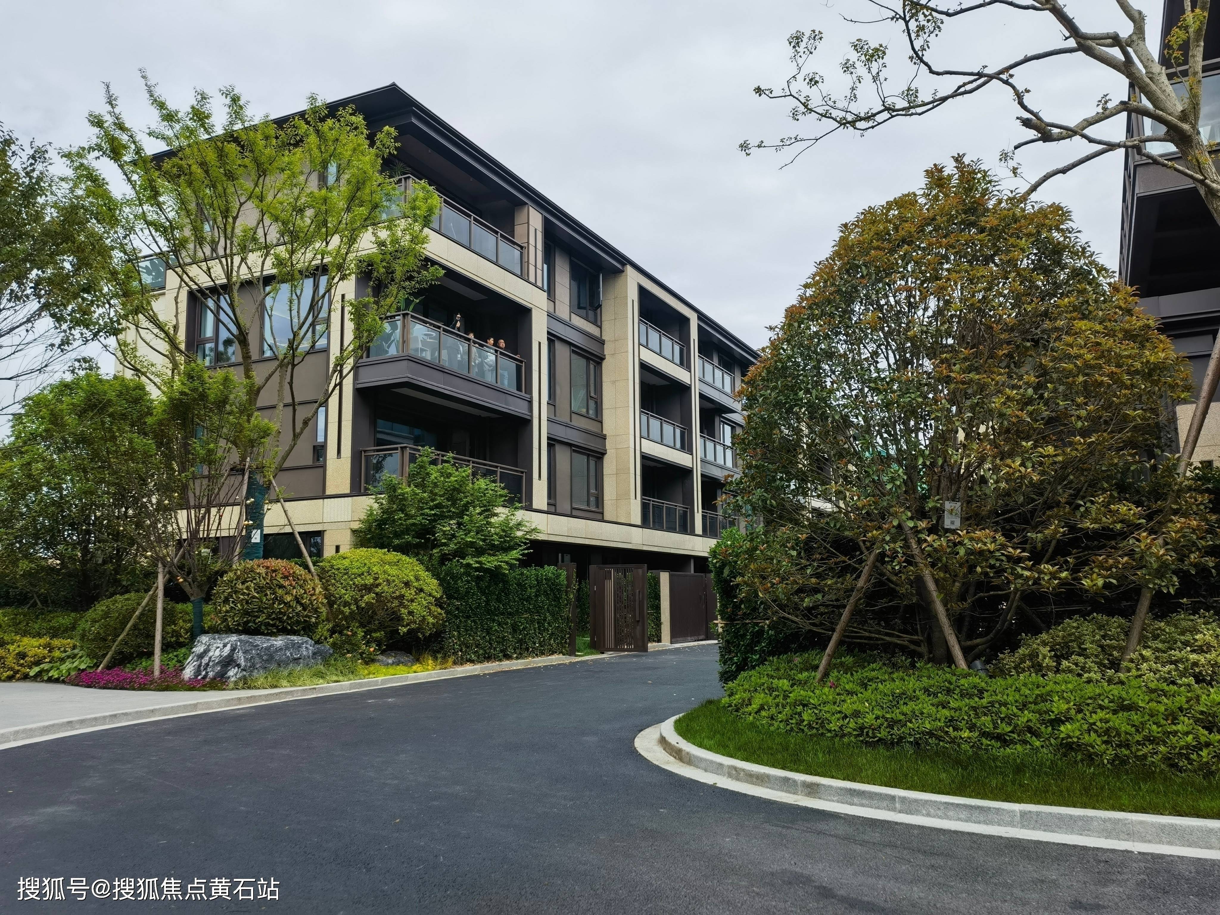 崇明岛海上明月有电梯送花园(东滩·海上明月)_别墅_小区_上海市