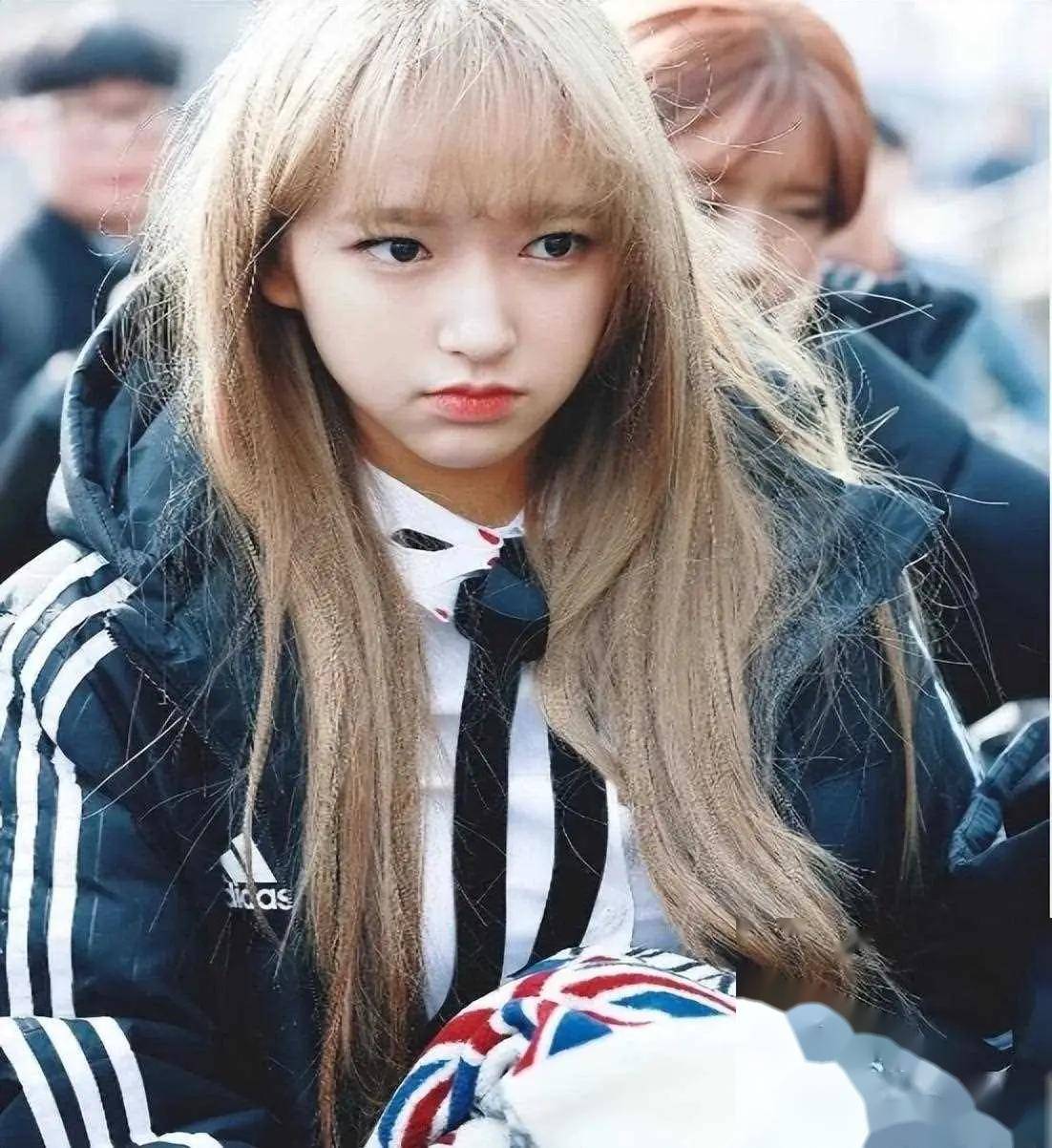 程潇的美貌与性感完美融合,这写真,这才华,这魅力,谁能顶得住!