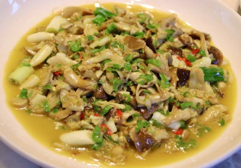 打卡玉溪100家小店丨北城兴隆菌子园——玉溪野生菌美食江湖的传奇