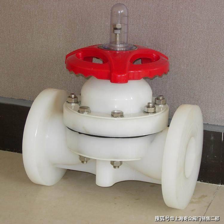 阀座和隔膜代替阀芯组件,隔膜的移动起到开关作用,无填料函的构造