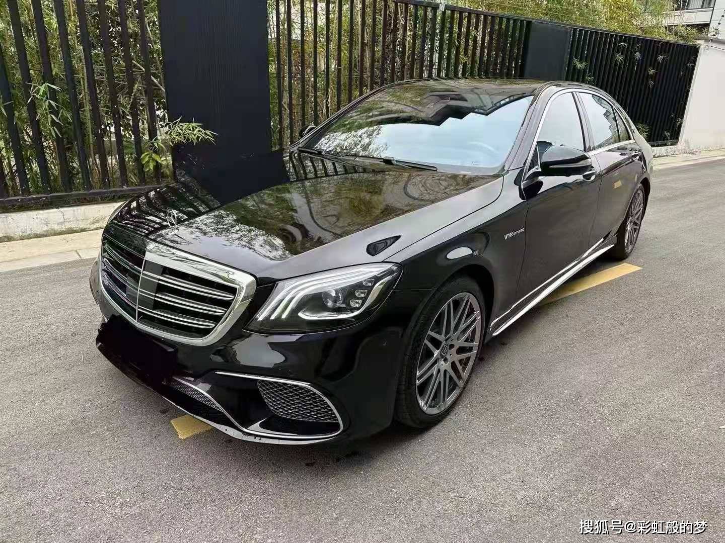 2017年落地360万的奔驰轿车天花板之s65amg,现仅售零头却无人问津