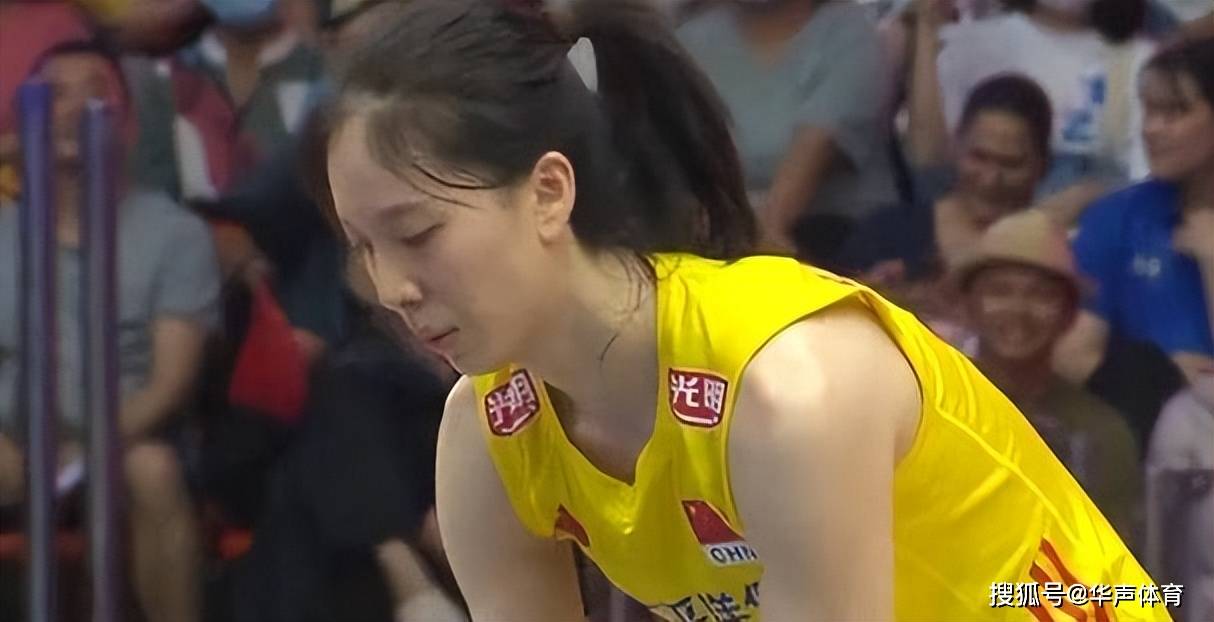 中国女排新人抢眼,21岁小将力压张常宁成得分王,未来可期!