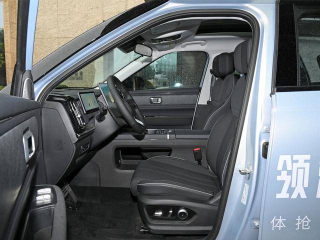 5t插电混动,售价12.99-15.69万元