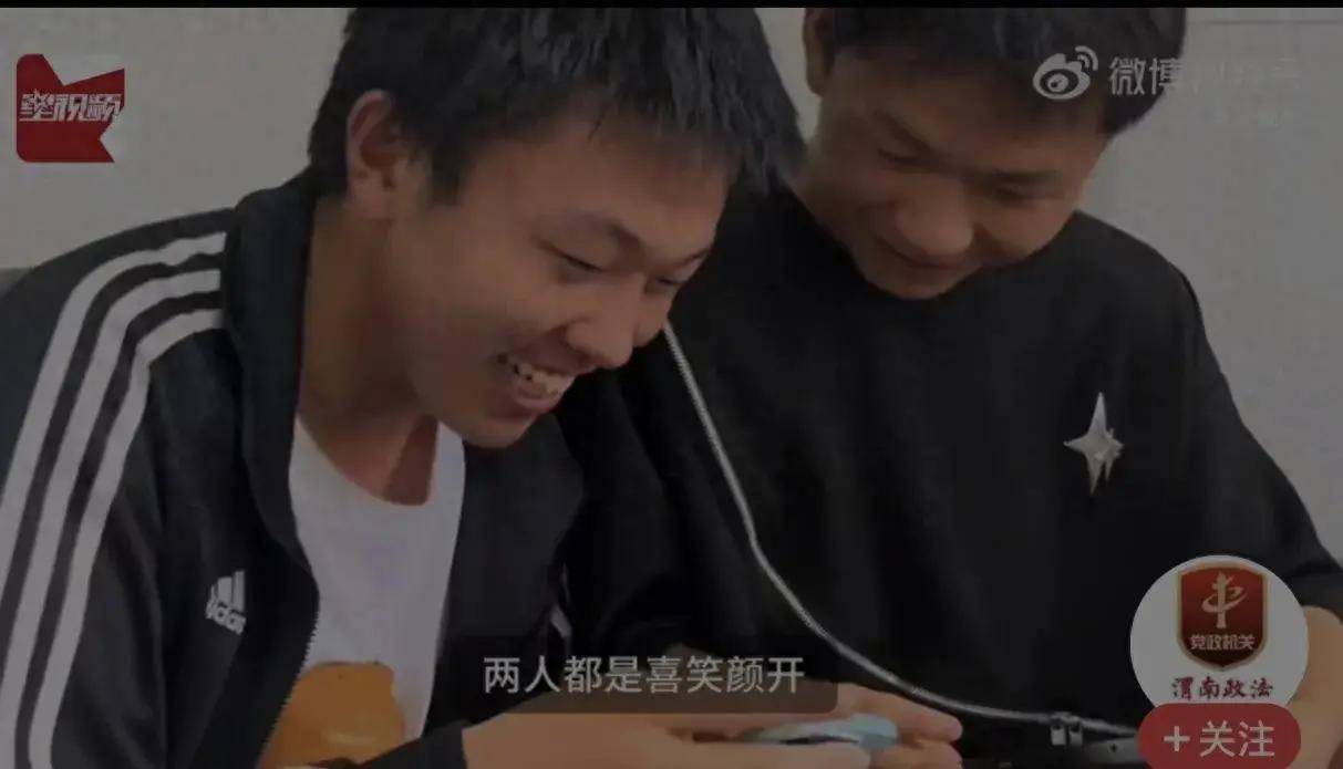 云南一中学同桌俩人高考查分都是632分!网友纷纷炸裂!