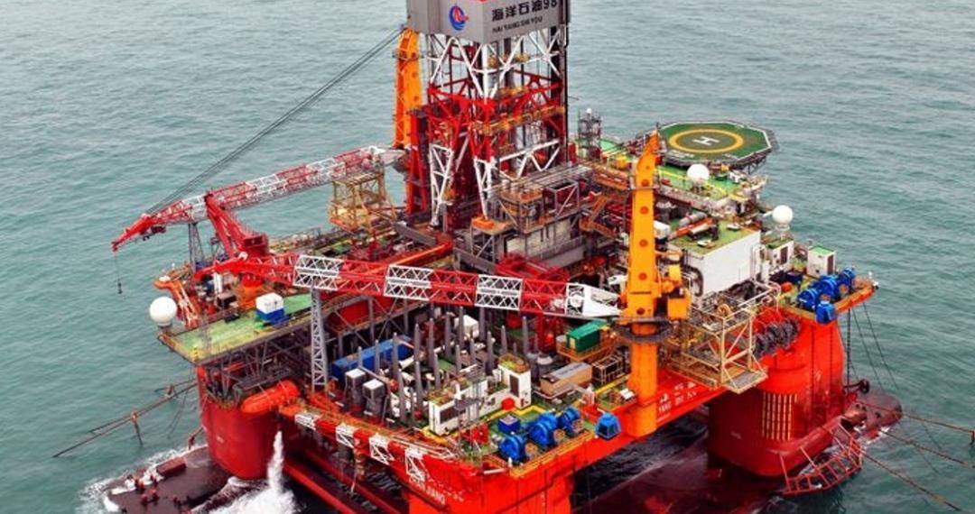 来自大海的"哭泣声",揭秘渤海二号石油钻井平台沉没的悲惨真相