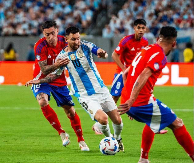 原创            美洲杯A组：88分钟绝杀阿根廷晋级，梅西表现斐然-美洲杯决赛阿根廷首发