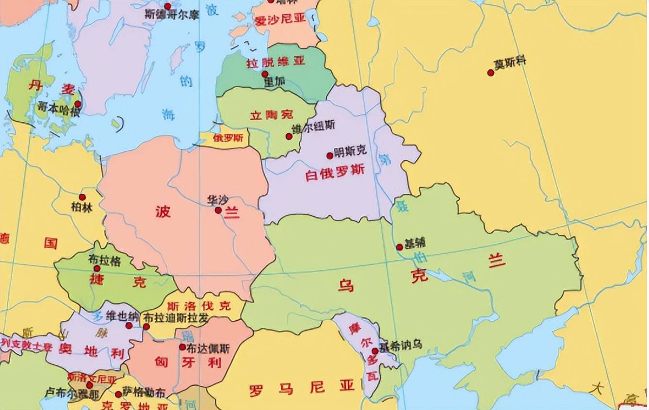 投石问路,波兰总统再次访华,一步关键棋子敲打美俄欧