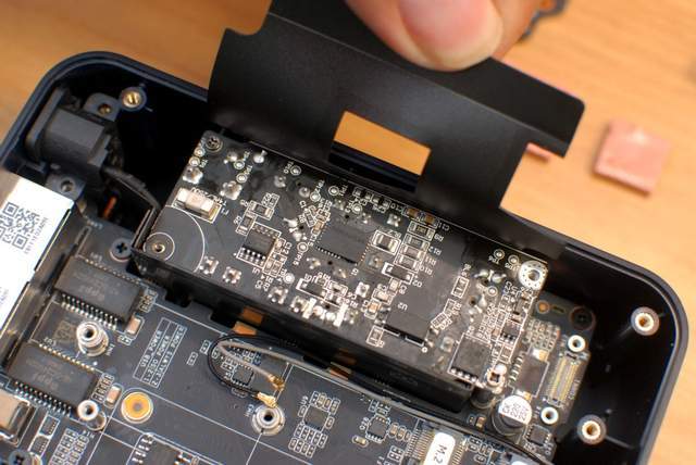 下班随手带走的电脑?新风尚的一体式轻办公主机零刻EQ13了解一下