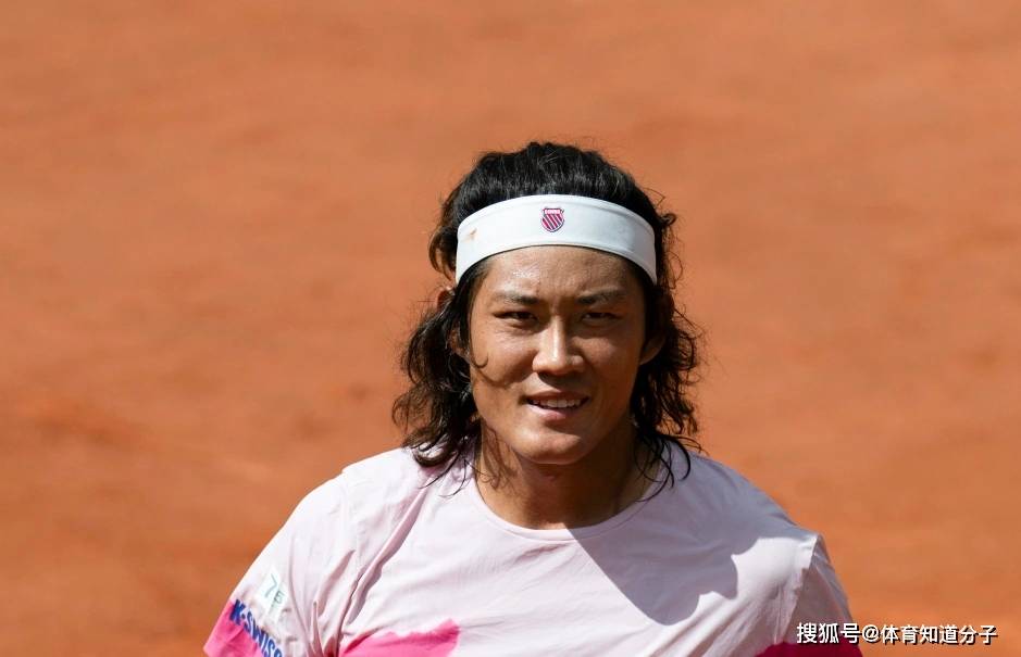 签运好!男网一哥张之臻温网征程一片坦途,网友:进大满贯决赛?