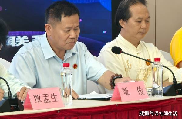 据联赛组委会介绍,此次联赛选拔赛将在广西玉林市博白县举行.
