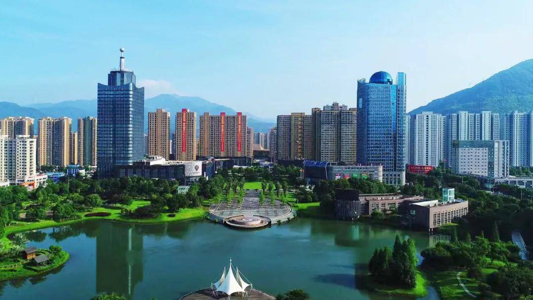 绿城三门明月听澜售楼处电话地址→售楼中首页网站→楼盘开盘详情→24