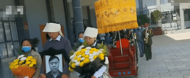 儿子的婚礼,却变成了父亲的葬礼!网友:悲哀,世事无常啊