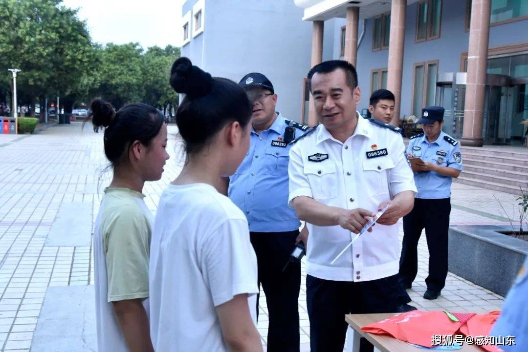 聊城东阿县公安局开展夏夜治安巡查宣防第一次集中统一行动