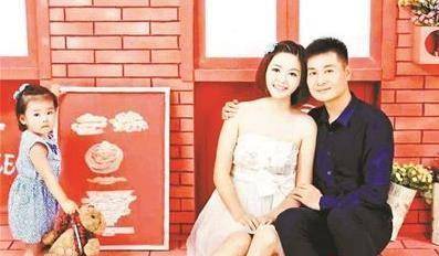 演员张超的老婆图片