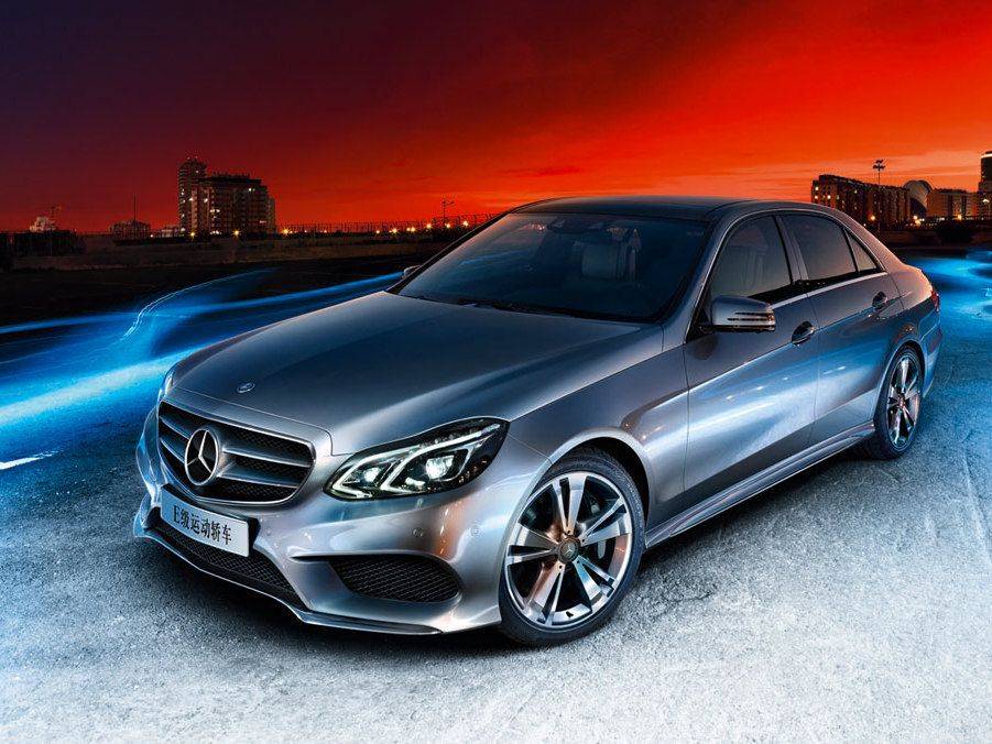 奔驰e级:豪华轿车新标杆,性能与舒适并存