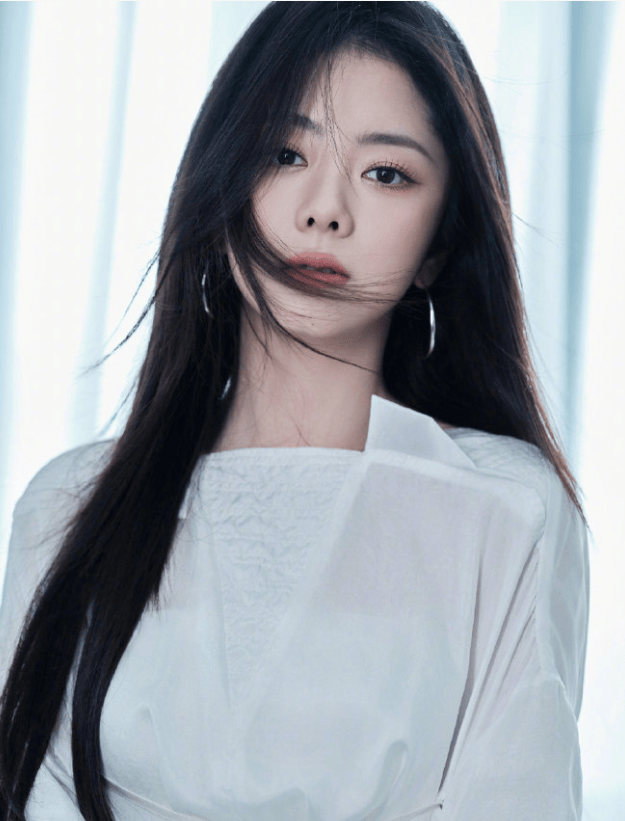 实力派女演员[谭松韵]的经纪人