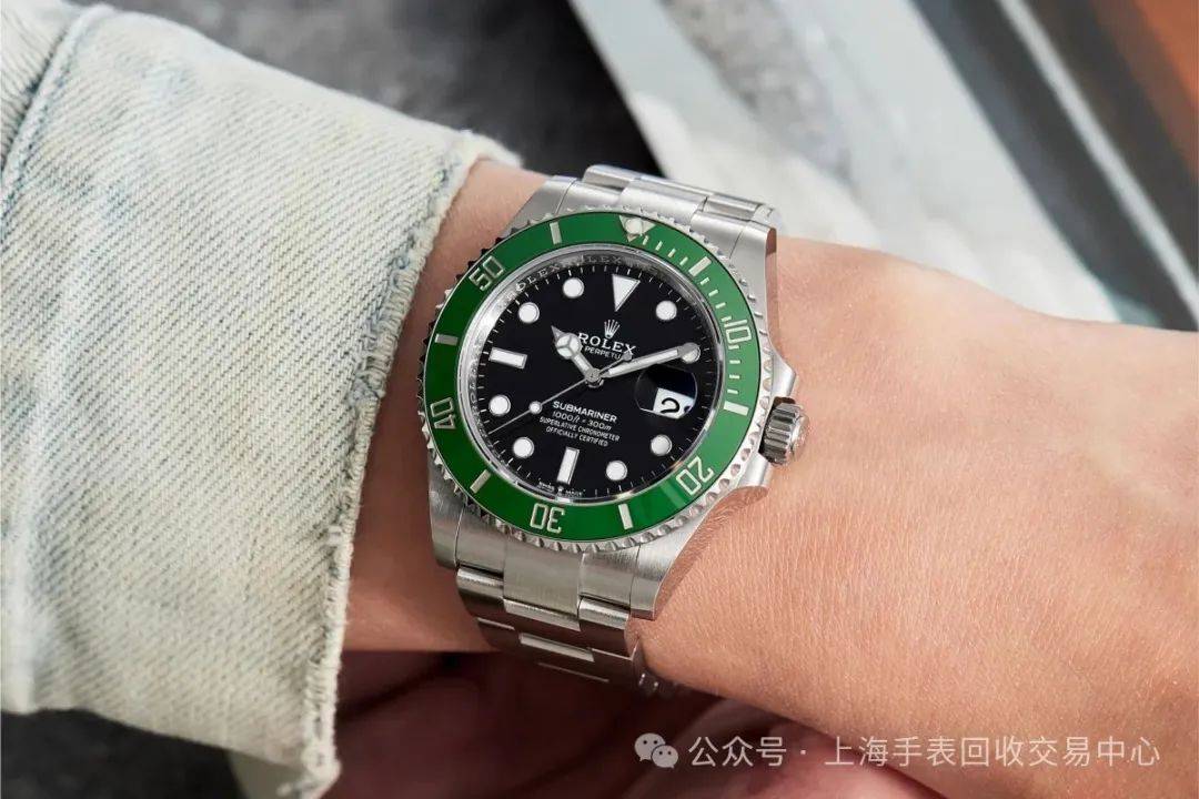 劳力士潜航者"星巴克"腕表(型号:126610lv)劳力士回收