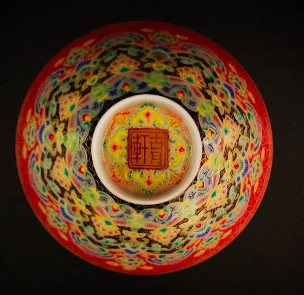 古月轩:荣获中国(江苏)老字号博览会"突出贡献奖"_珐琅_景德镇_瓷器