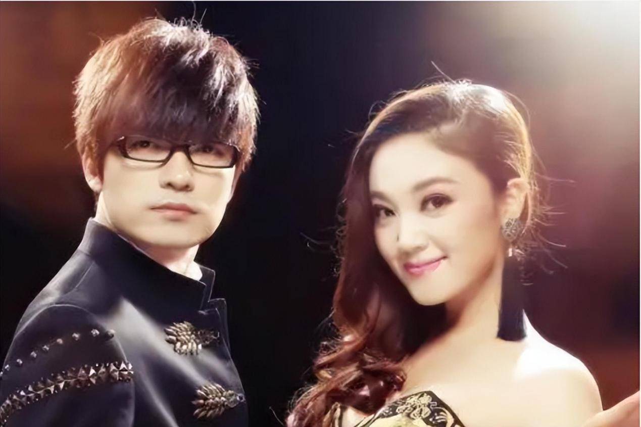 星光大道三大美人:王小玮的脚,金美儿的臀,凤凰传奇的腿