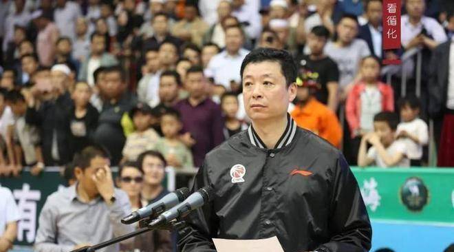 女篮名将展淑萍:丧夫后嫁未婚男,她为再婚丈夫的父爱感动落泪
