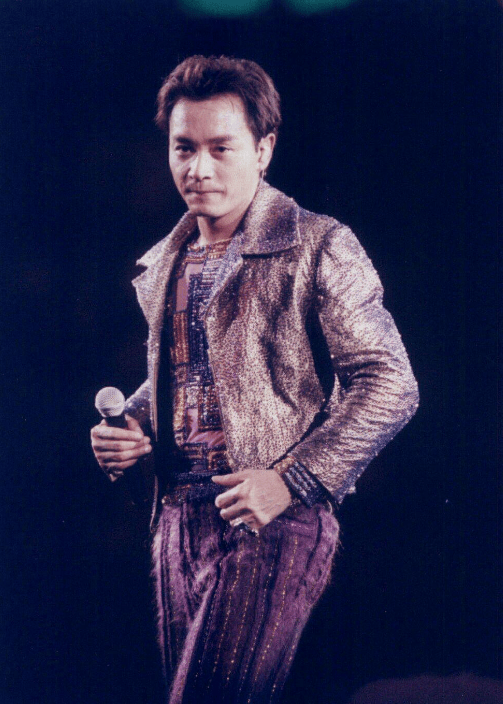 20年后才知道,张国荣悲剧人生的关键,不是挚爱唐生也不是抑郁症