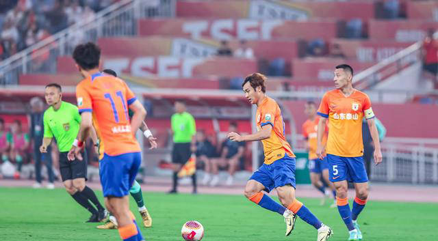 青岛三支中超球队保级况呈现不同态势