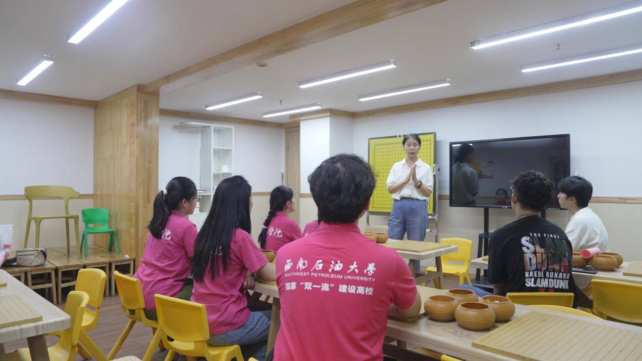 西南石油大学艺术学院晋韵青芒队赴太原黄河艺术培训学校开展活动