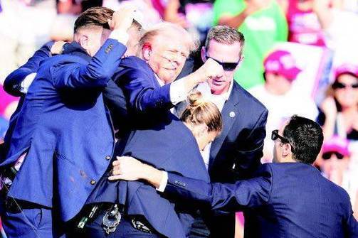 特朗普亲述:一个转身躲过死神召唤