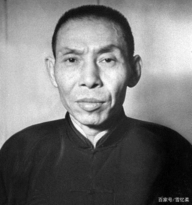 城隍庙遇奇僧,道出杜月笙和黄金荣命运,杜月笙至死才说出的秘密