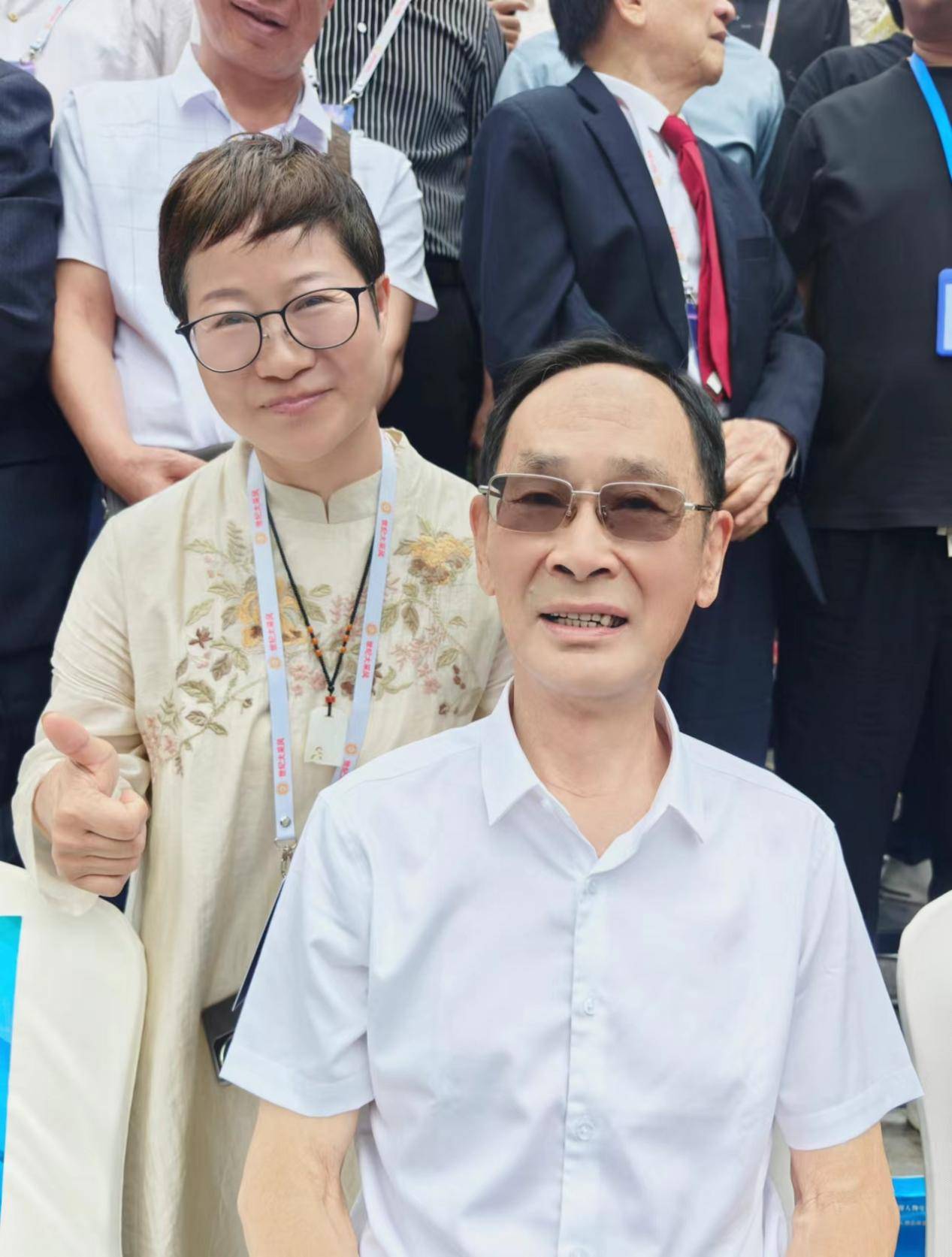 国家博物馆首馆长潘震宙先生潘锡群女士和王宝华先生合影潘锡群女士和