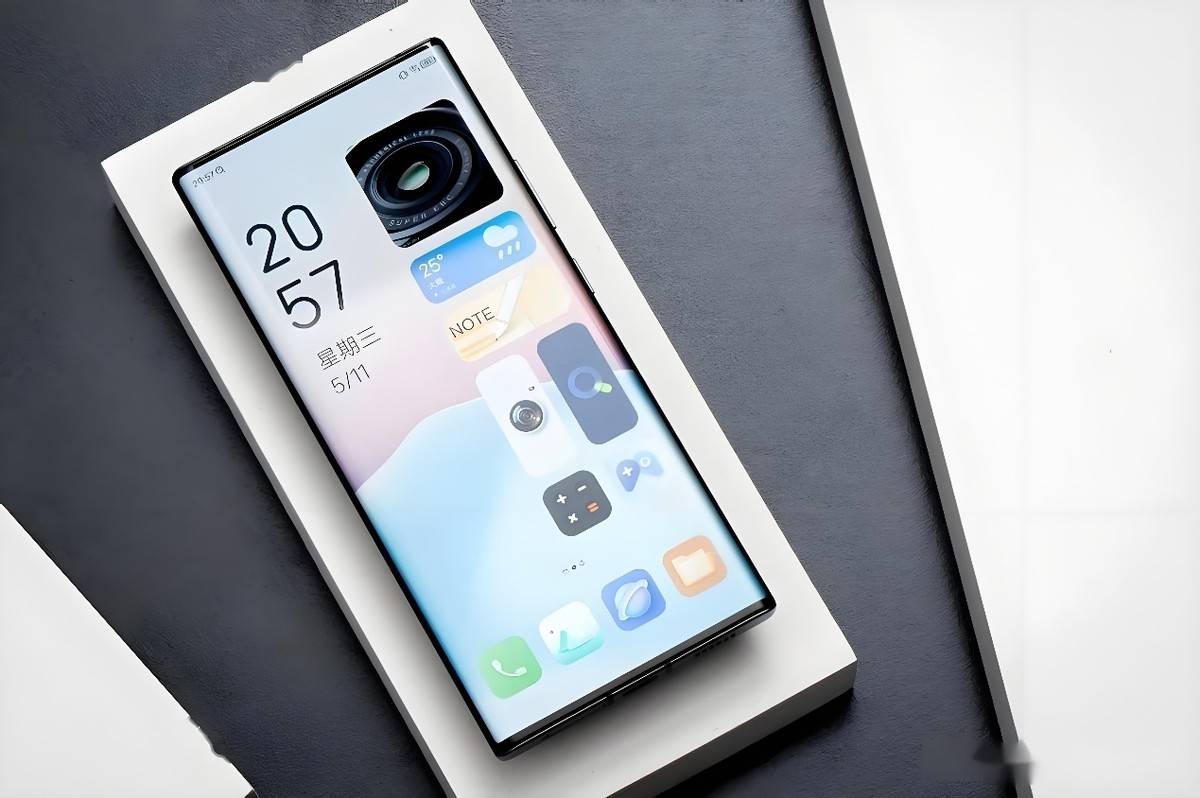 中兴老当益壮,从5898元跌至2899元,屏下摄像 5000mah 陶瓷材质_axon