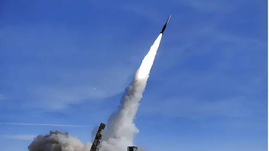 敖德萨机场的硝烟:俄军伊斯坎德尔导弹的精确打击与战术博弈