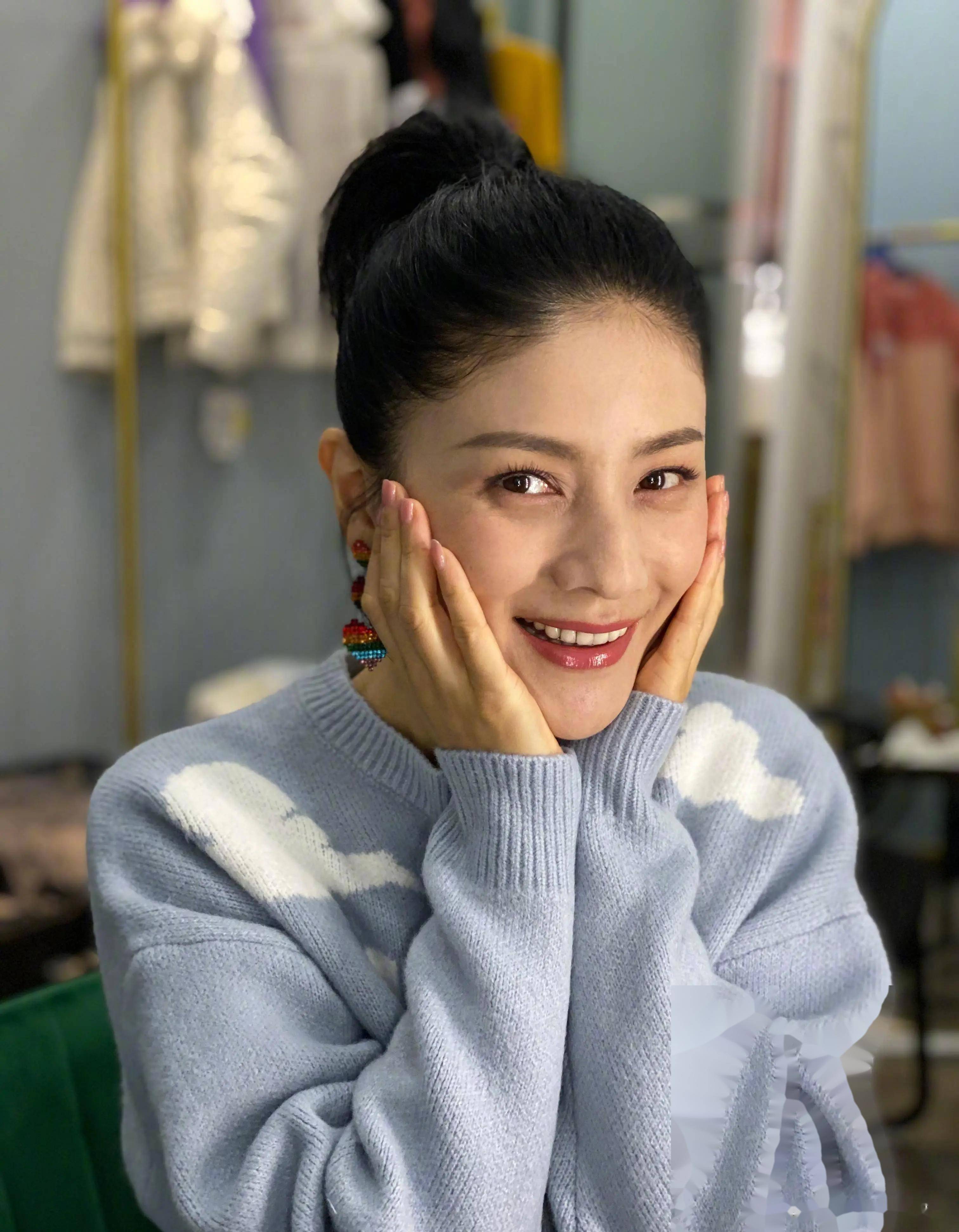 老婆胡可这写真,这魅力,这美貌,这才华,这韵味,这谁顶得住!