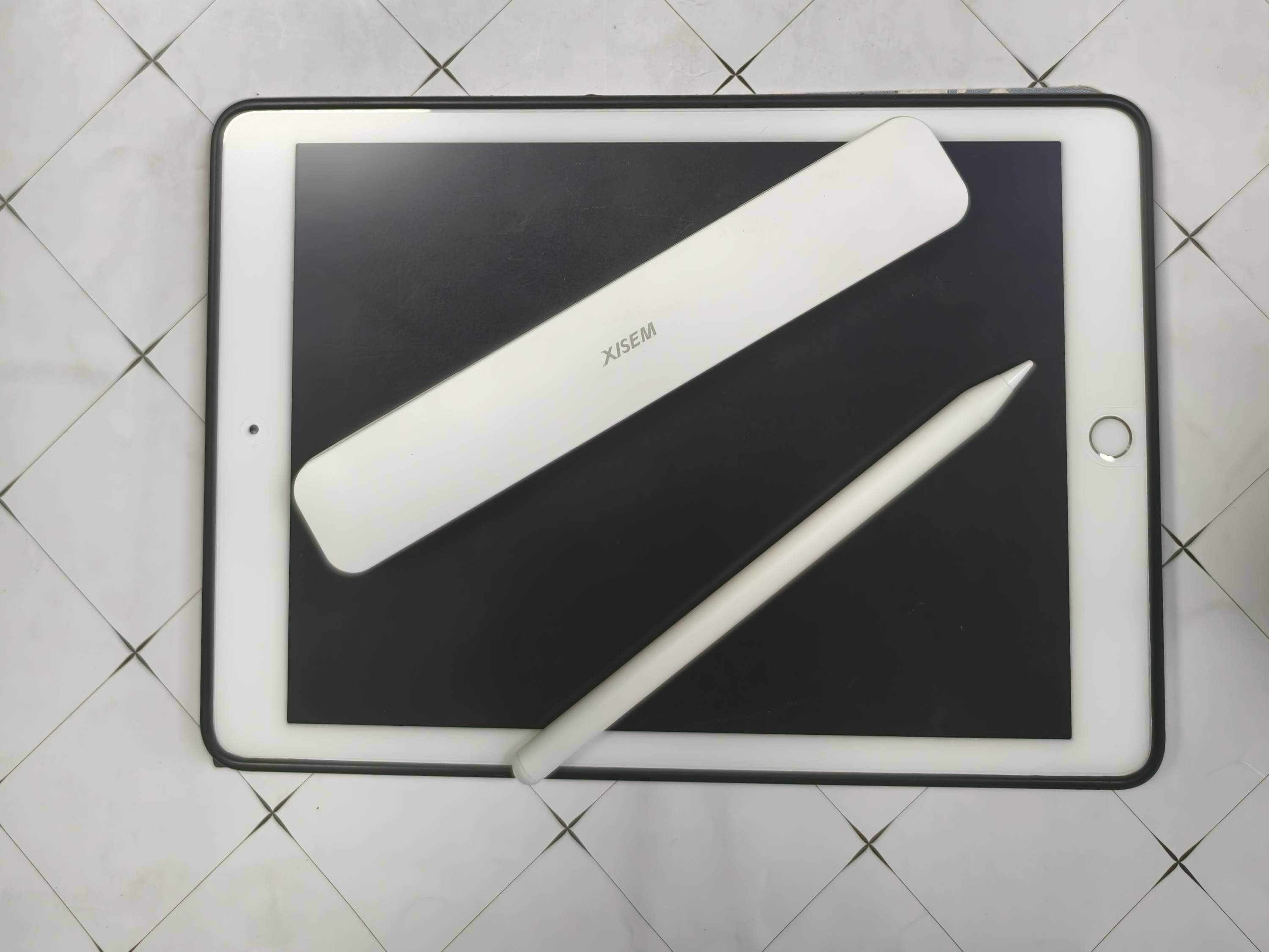 2024主流电容笔怎么选?西圣、倍思、鸿中电容笔多维度实测对比