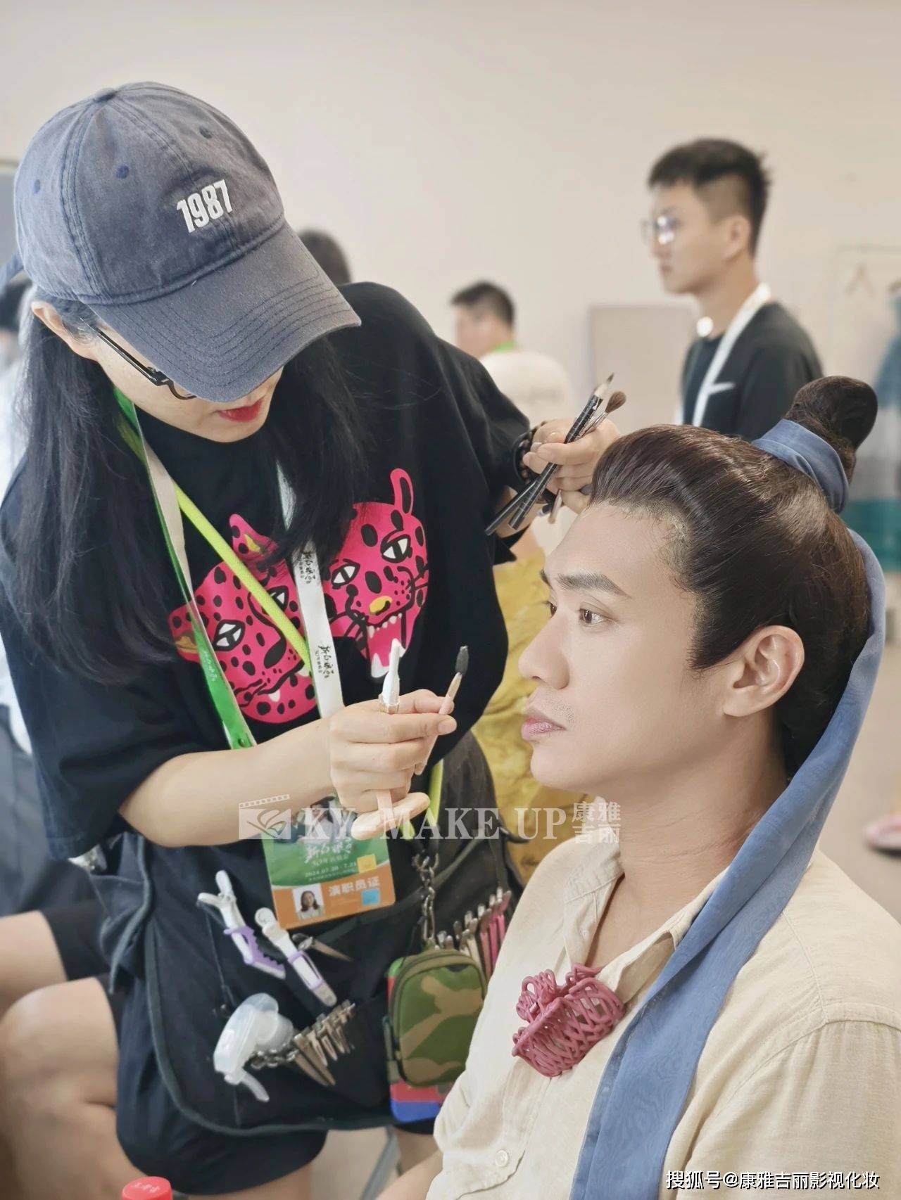 三代人的回忆，白娘子和许仙相聚杭州，新白娘子传奇30年演唱会-新白娘子传奇第几集许仙被吓死