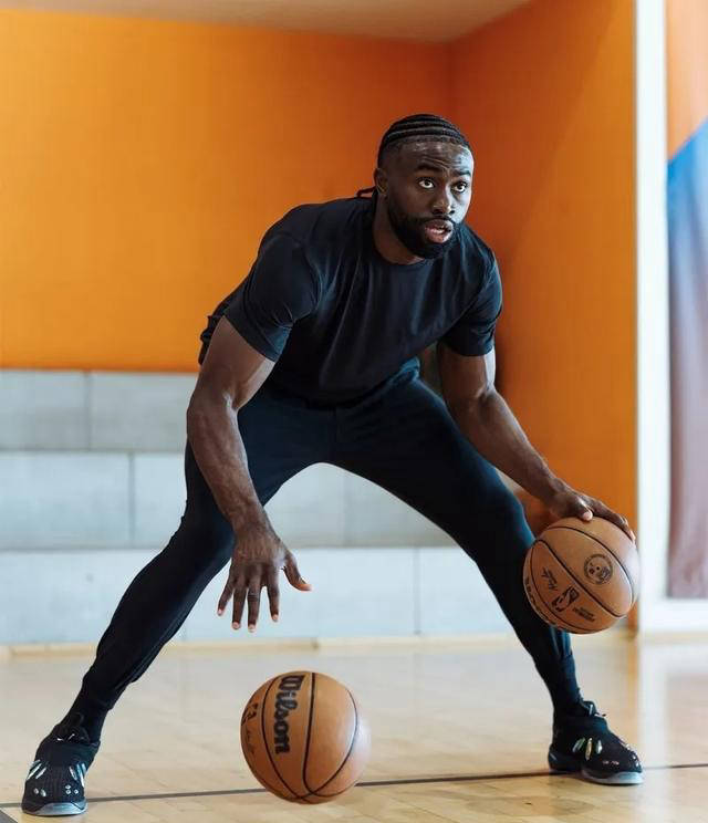 nba晚报:巴黎奥运迎接詹姆斯和杜兰特复出,库里分享奥运心情