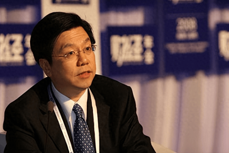 企业家李开复:挣了27年美金,拒改美国国籍,将864家公司带回国