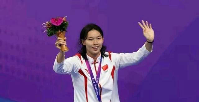 杨浚瑄领衔,中国游泳从第五超越至第二,绝杀瑞典劲敌!