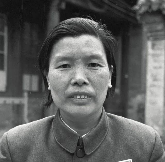 1945年刘伯承5岁女儿刘华北遇害,死前曾对凶手说:叔叔我认识你